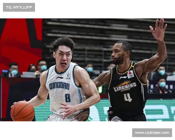 十人陕西 1-1 青岛终结三连胜 李亚楠失误小里瓦尔多救主 十人陕西 1-1 青岛终结三连胜 李亚楠失误小里瓦尔多救主